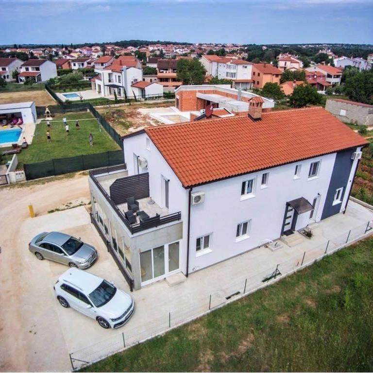 Apartments Mojeljeto Fažana Eksteriør bilde