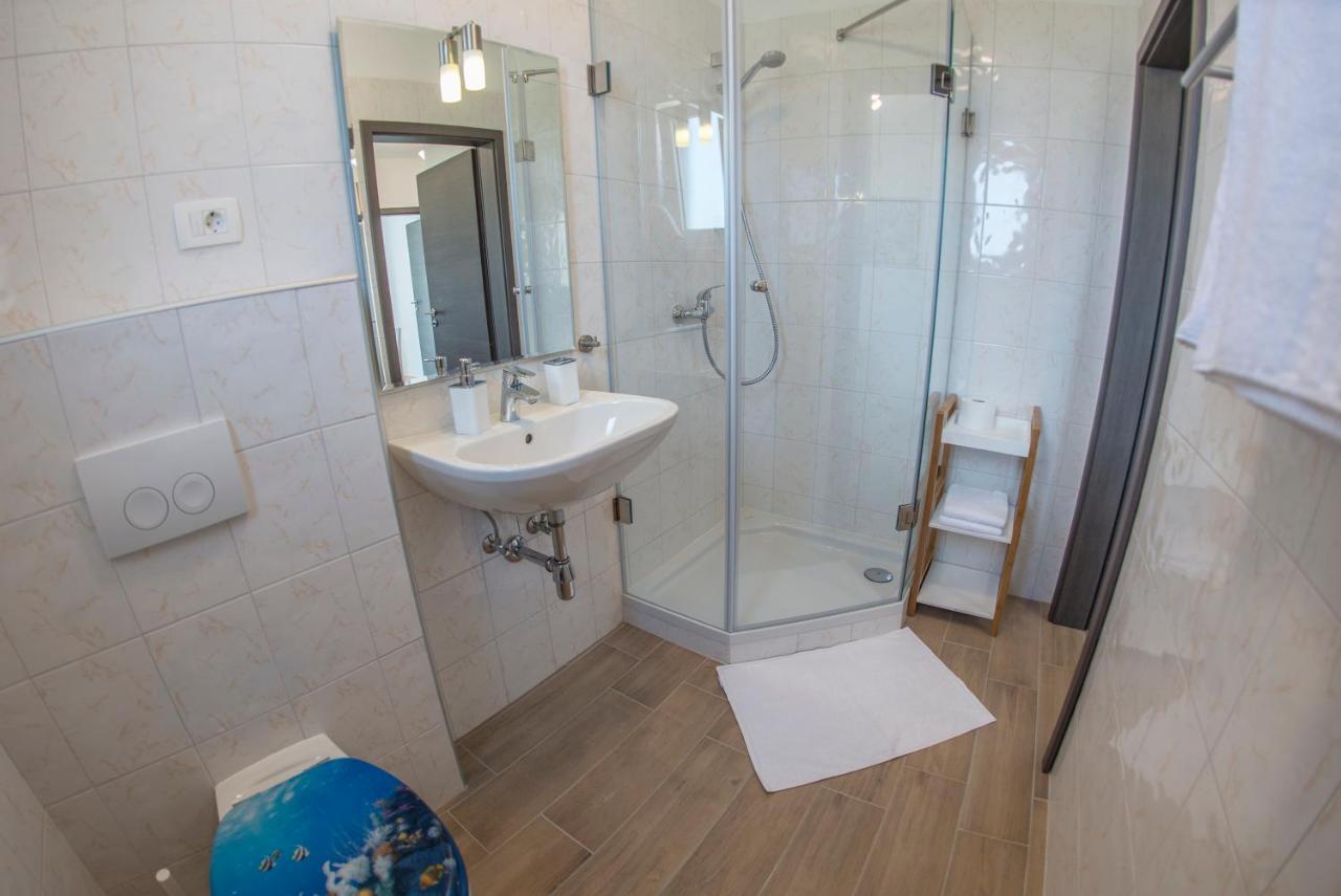 Apartments Mojeljeto Fažana Eksteriør bilde