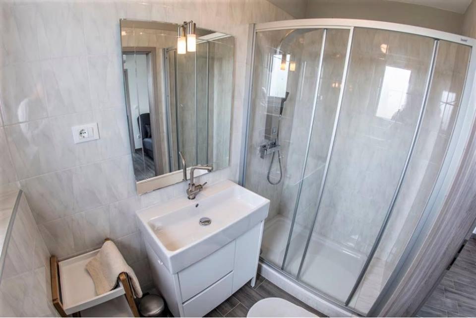 Apartments Mojeljeto Fažana Eksteriør bilde